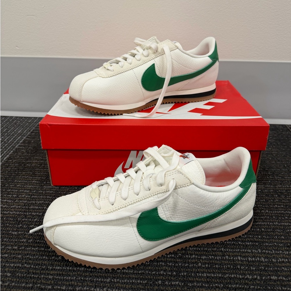 Nike Cortez White and Green Sneakers